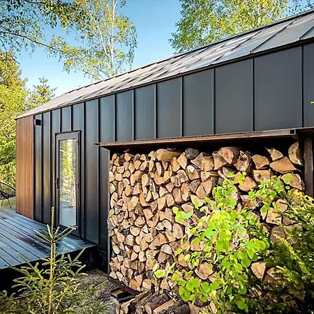 Kaszuby Tree House Hotel *